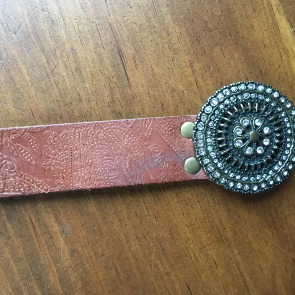 Fossil Vintage Leather Jeweled Brown Belt - Size L